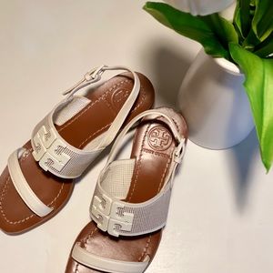 Authentic Tory Burch sandals/shoes Lowell